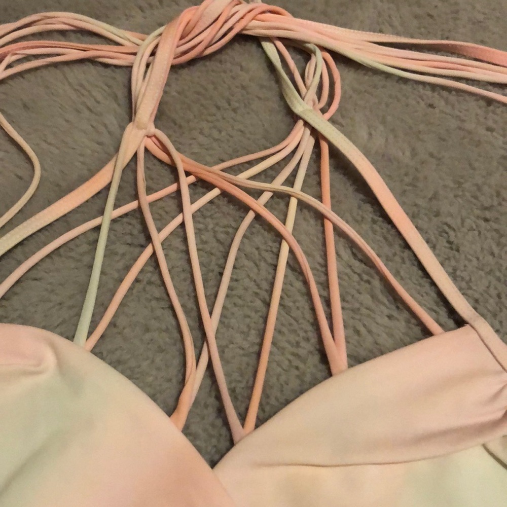 Bikini top - Picture 2 of 3